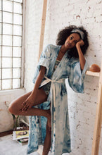 Load image into Gallery viewer, RAW SILK ROBE / KIMONO