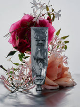 Load image into Gallery viewer, JASMINE DAMASK ROSE RICH CREAM