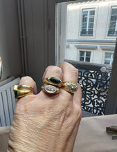 Load image into Gallery viewer, ALEXANDRA ROSIER 18K YELLOW GOLD SULTANA RING