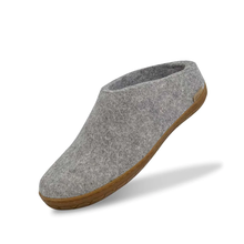 Load image into Gallery viewer, GLERUPS SLIP-ON WITH NATURAL RUBBER SOLE - HONEY - GREY