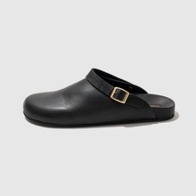 Load image into Gallery viewer, BEATRICE VALENZUELA BLACK CLOG