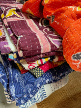 Load image into Gallery viewer, BABY / KIDDO LAP FUZZY BLANKET COCONUT VINTAGE KANTHA QUILT WITH MINKY FAUX FUR THROW BLANKET