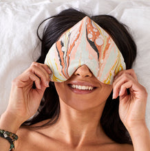 Load image into Gallery viewer, LOVE MERT MARBLED EYE LOVE PILLOW