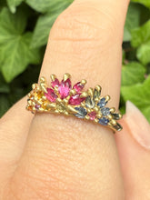 Load image into Gallery viewer, Rainbow Daisy Garland Petal Ring
