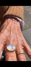 Load image into Gallery viewer, MOONSTONE RING 18k YELLOW GOLD SIZE 7.5
