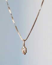 Load image into Gallery viewer, MOJO SPARK NECKLACE
