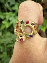 Load image into Gallery viewer, POLLY WALES XS Rainbow Confetti Skull Ring 18K Yellow Gold size 4.5
