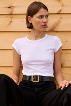 Load image into Gallery viewer, Short Sleeve Shirttail in White
