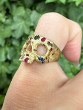 Load image into Gallery viewer, POLLY WALES XS Rainbow Confetti Skull Ring 18K Yellow Gold size 4.5
