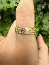 Load image into Gallery viewer, Blossom Crush Lily Pond Ring
