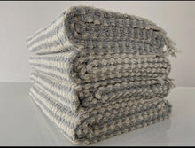 Load image into Gallery viewer, YURTLU BATH / POOL TOWEL
