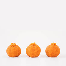 Load image into Gallery viewer, HAPPY ORGANICS BEESWAX FRUIT AND VEGGIES
