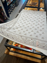 Load image into Gallery viewer, LARGE 100% COTTON BANDANA
