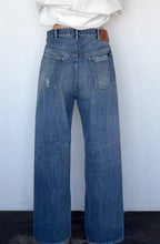 Load image into Gallery viewer, BAGGY CUT JEAN IN VINTAGE MEDIUM WASH DISTRESSING DONE BY HAND
