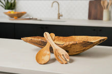 Load image into Gallery viewer, ITALIAN OLIVEWOOD SALAD SERVERS
