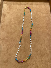 Load image into Gallery viewer, KESHI PEARL RAINBOW LEIS
