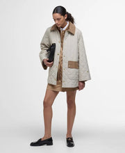 Load image into Gallery viewer, CORINNE QUILTED JACKET LIGHT SAND
