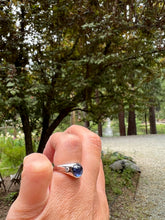 Load image into Gallery viewer, AMRIT FINE JEWELRY BLUE TANZANITE (SAPPHIRE) IN 18K WHITE GOLD
