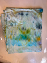 Load image into Gallery viewer, HAND DYED TYE-DYE  DUVET COVER
