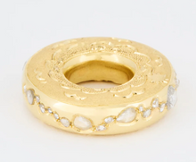Load image into Gallery viewer, HAG STONE PLUMP XL 18K WITH DIAMONDS PENDANT ONLY
