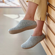 Load image into Gallery viewer, GLERUPS SLIP ON WITH LEATHER SOLE
