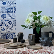 Load image into Gallery viewer, ISABEL MARTINEZ EARTHENWARE PITCHER JAR POCHOTE TREE SPIKE HANDMADE AND ONE OF A KIND
