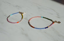 Load image into Gallery viewer, RANGI BRACELET THIN SINGLE BEAD STRAND BRACELET
