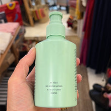 Load image into Gallery viewer, CORPUS  no. green body wash
