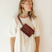 Load image into Gallery viewer, AGNES BADDOO BELT SAC
