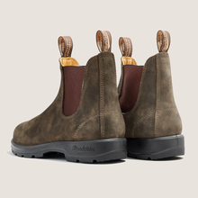 Load image into Gallery viewer, BLUNDSTONE #585 CHELSEA BOOTS - RUSTIC BROWN
