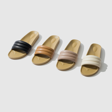 Load image into Gallery viewer, BEATRICE VALENZUELA SHELL / OFF WHITE CLASSIC SANDALIA SANDAL
