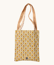 Load image into Gallery viewer, DOUBLE THROW IN TOTE BAG  95 X 110 INCHES
