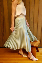 Load image into Gallery viewer, LOYD FORD SATIN SKIRT MIDI
