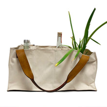Load image into Gallery viewer, AGNES BADDOO MARKET SAC LEATHER AND CANVAS
