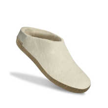 Load image into Gallery viewer, GLERUPS SLIP ON WITH LEATHER SOLE
