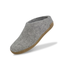Load image into Gallery viewer, GLERUPS SLIP ON WITH LEATHER SOLE
