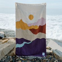 Load image into Gallery viewer, MOUNTAIN SUNRISE BLANKET
