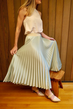 Load image into Gallery viewer, LOYD FORD SATIN SKIRT MIDI
