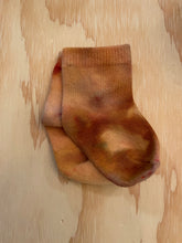 Load image into Gallery viewer, MIRA BLACKMAN ORGANIC HAND DYED BABY SOCKS 6-12 MONTHS

