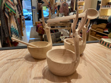 Load image into Gallery viewer, DEER BOWL HAND CARVED WITH SPOON
