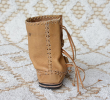 Load image into Gallery viewer, HEATHERMARIE HEATON HMH CARMEN MOX BOOT WITH TOGGLE IN STRAW
