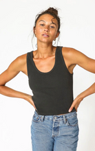 Load image into Gallery viewer, PERFECT WHITE TEE BLONDIE CROP COTTON RIBBED TANK
