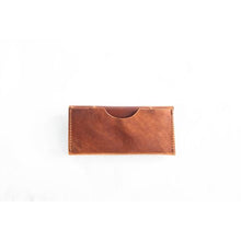 Load image into Gallery viewer, STURDY BROTHERS CLUTCH WALLET NATURAL TAN LEATHER
