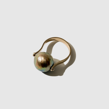 Load image into Gallery viewer, BEATRICE VALENZUELA FINE JEWELRY LUNA RING SILVER PEARL IN 14K GOLD

