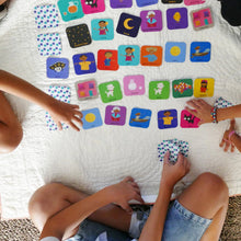 Load image into Gallery viewer, WORLDWIDE BUDDIES Minilingo, Spanish/English Card Game KIDS
