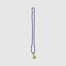 Load image into Gallery viewer, BEATRICE VALENZUELA WHITE BAROQUE PEARL PENDANT 14K GOLD
