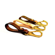 Load image into Gallery viewer, STURDY BROTHERS THE EARLY KEYSNAP  LEATHER KEY CHAIN IN NATURAL TAN
