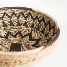 Load image into Gallery viewer, WALL BASKETS - TONGA 13" BASKET HAND MADE CREATIVE WOMEN
