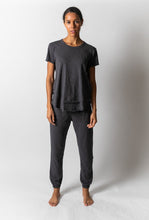 Load image into Gallery viewer, LEALLO DAISY TEE IN BLACK

