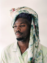 Load image into Gallery viewer, UPSTATE RAW SILK BLANKET THROW  IN GARDEN PARTY
